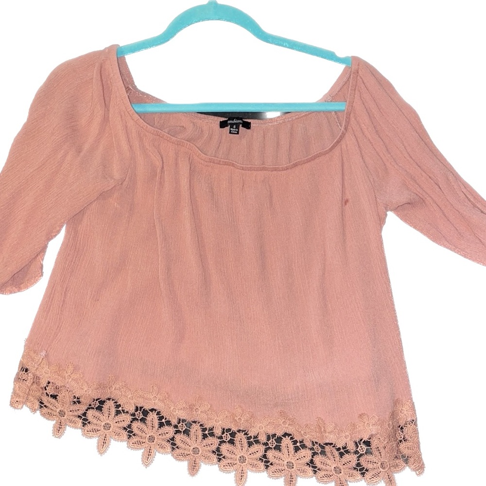 Pink quarter top